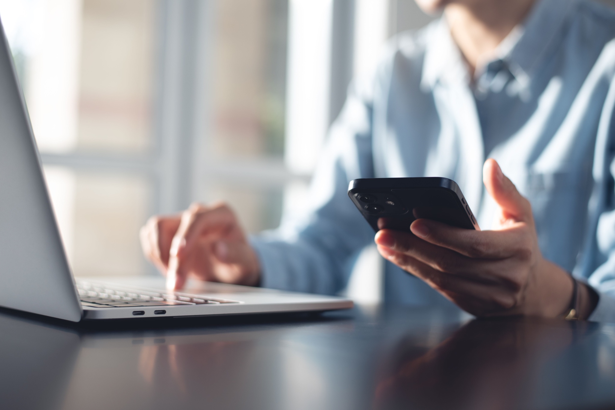 Customer using self-service training portal