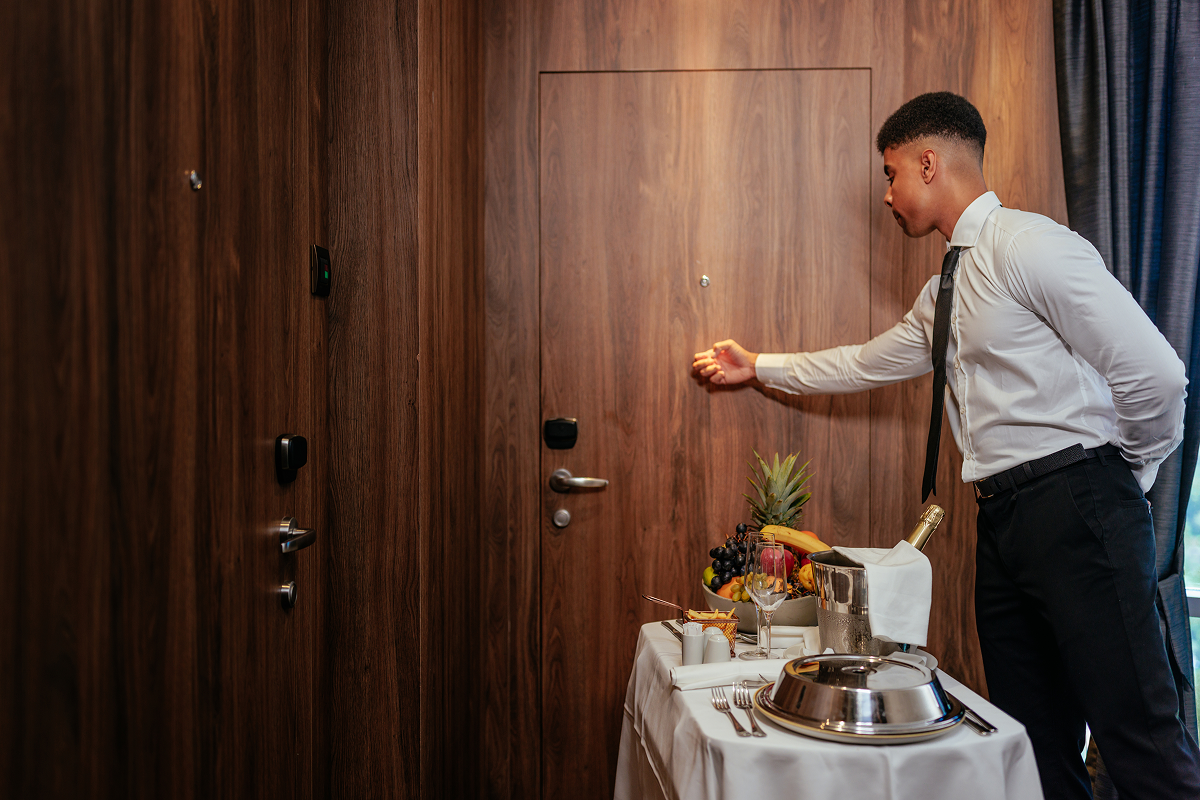 LMS for Hospitality & Hotel Training | Litmos Image