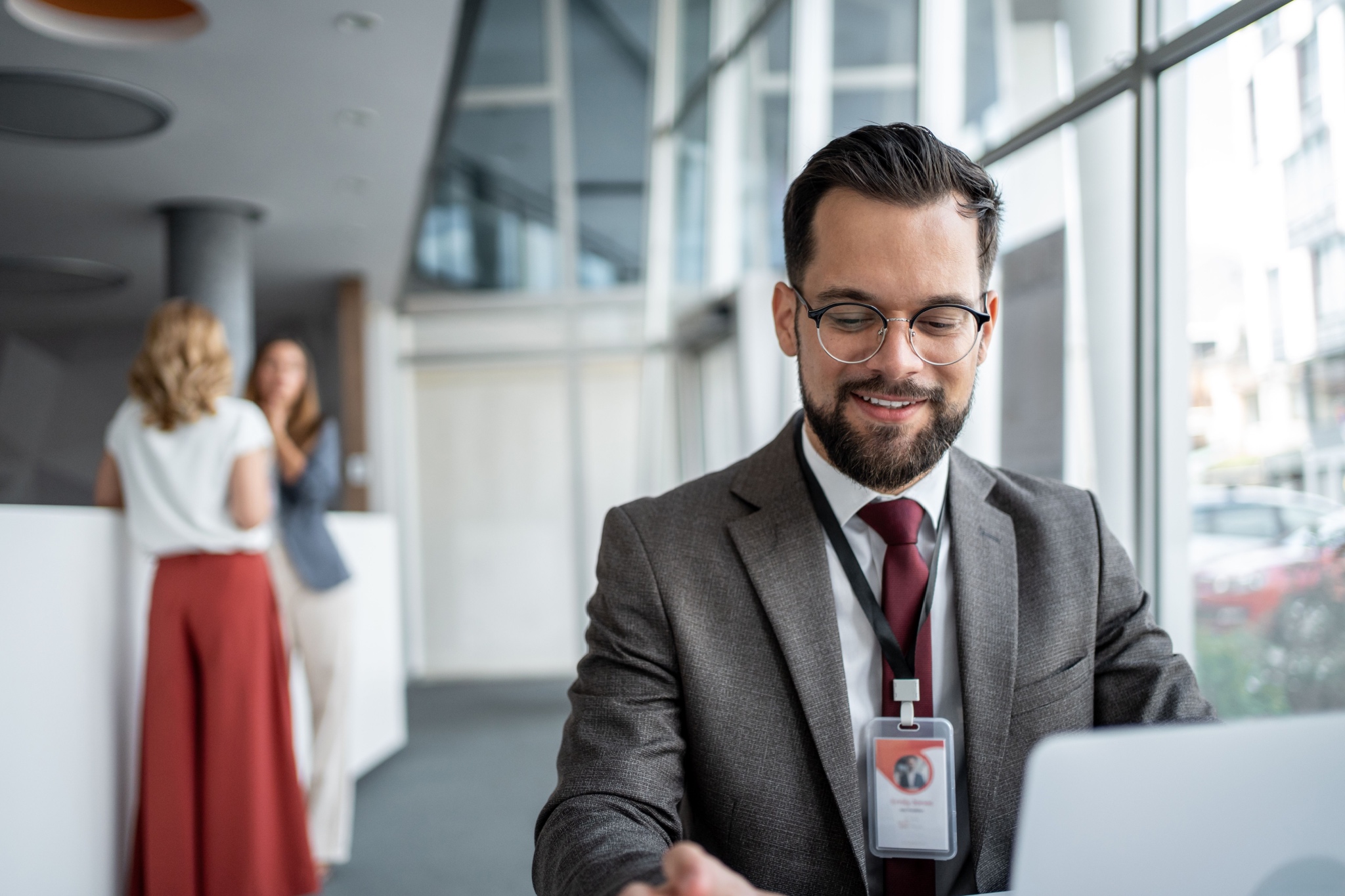 5 Essential Features to Look for in a Financial Services LMS