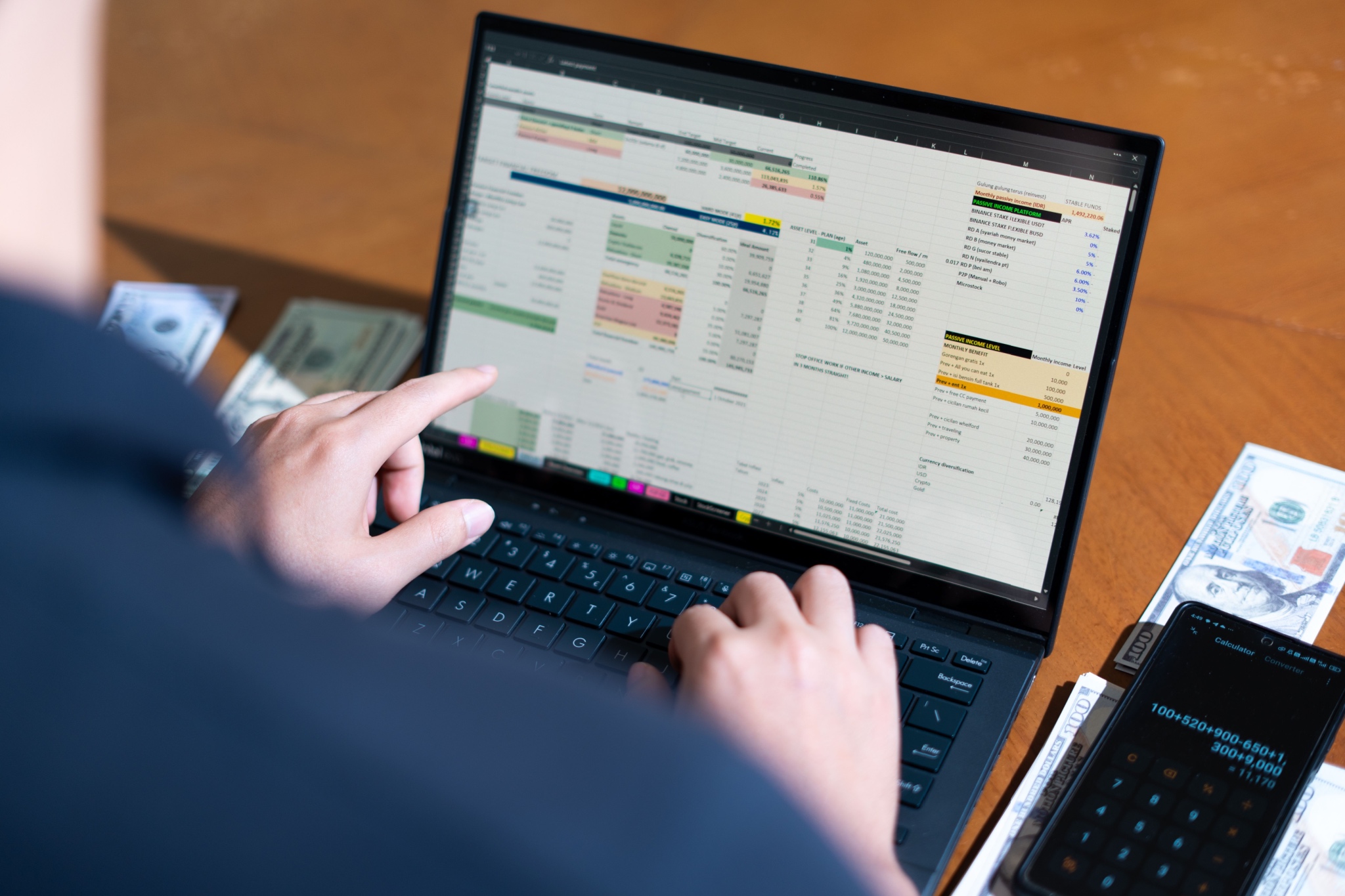 The Hidden Costs of a Budget LMS for Small Businesses (and How to Avoid Them)