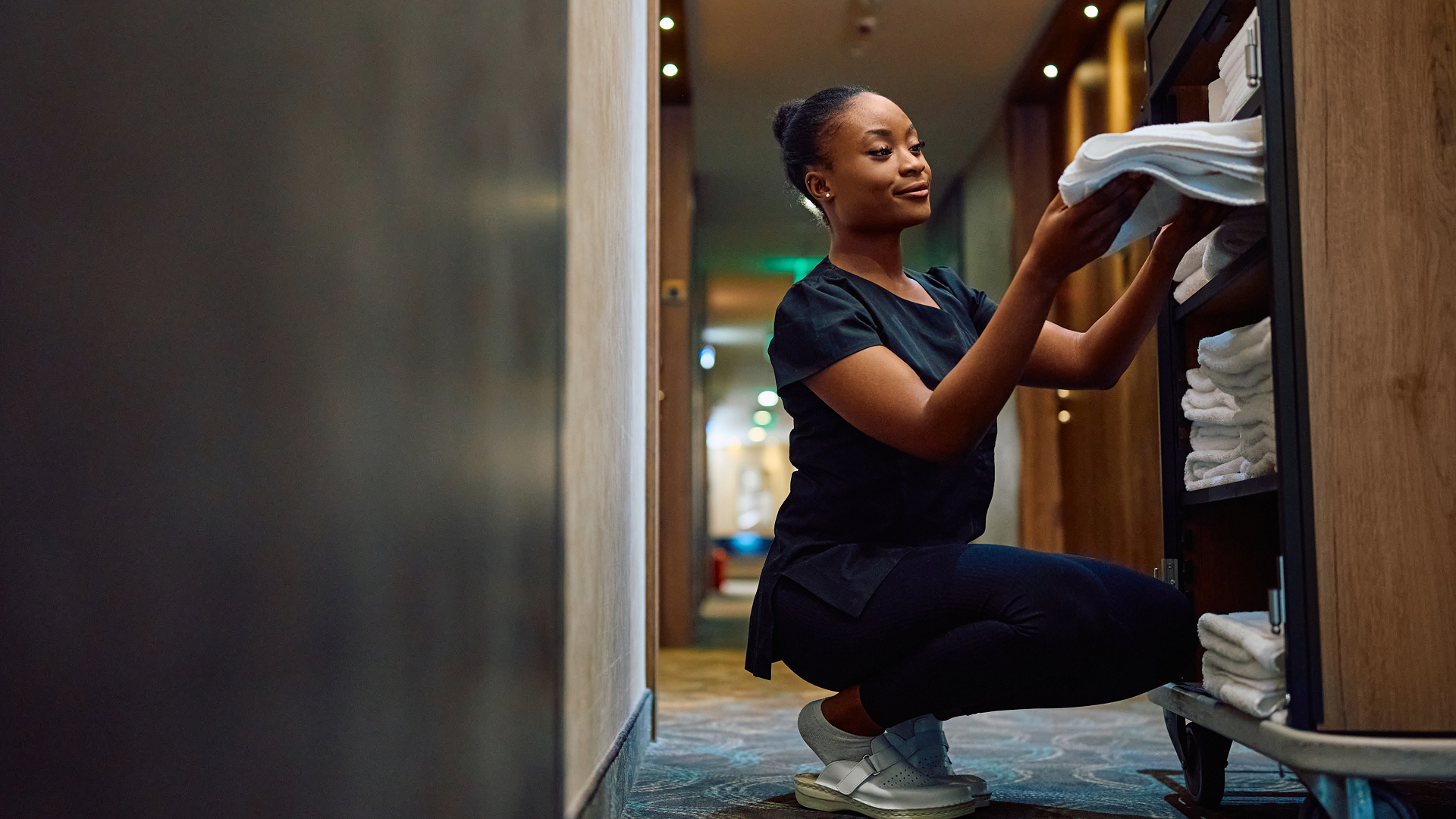 LMS for Hospitality & Hotel Training | Litmos Image